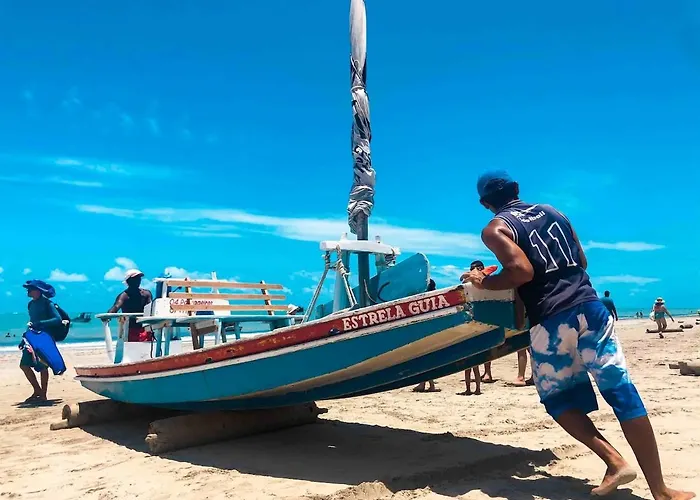 Nautillus - 107 - N-07: Ape Espacoso E Estiloso A Beira Mar
